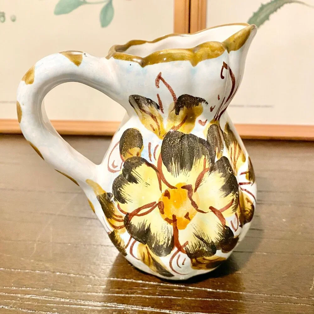 Vintage‎ Italian Deruta Ceramic Pottery Vase Creamer Pitcher Hand-Painted Floral